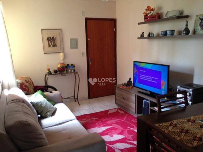 Apartamento à venda com 2 quartos, 50m² - Foto 1