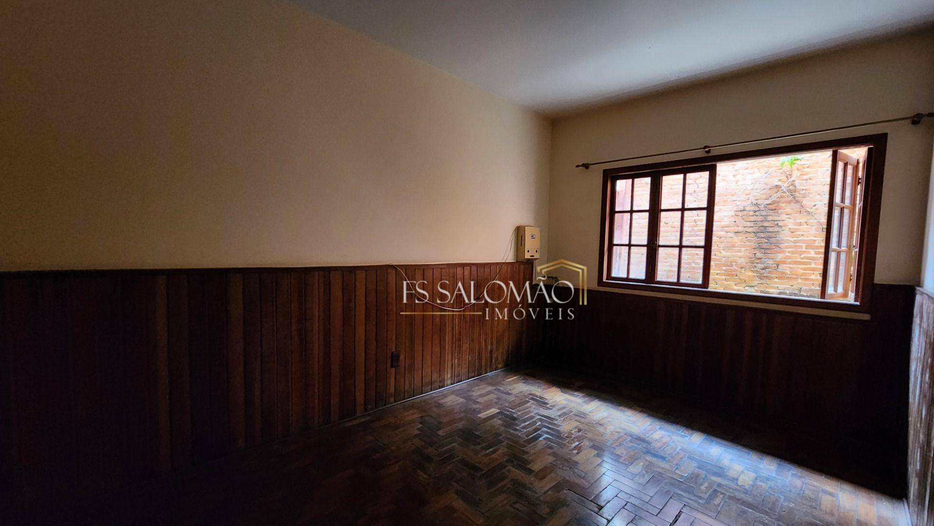 Casa à venda com 3 quartos, 90m² - Foto 14