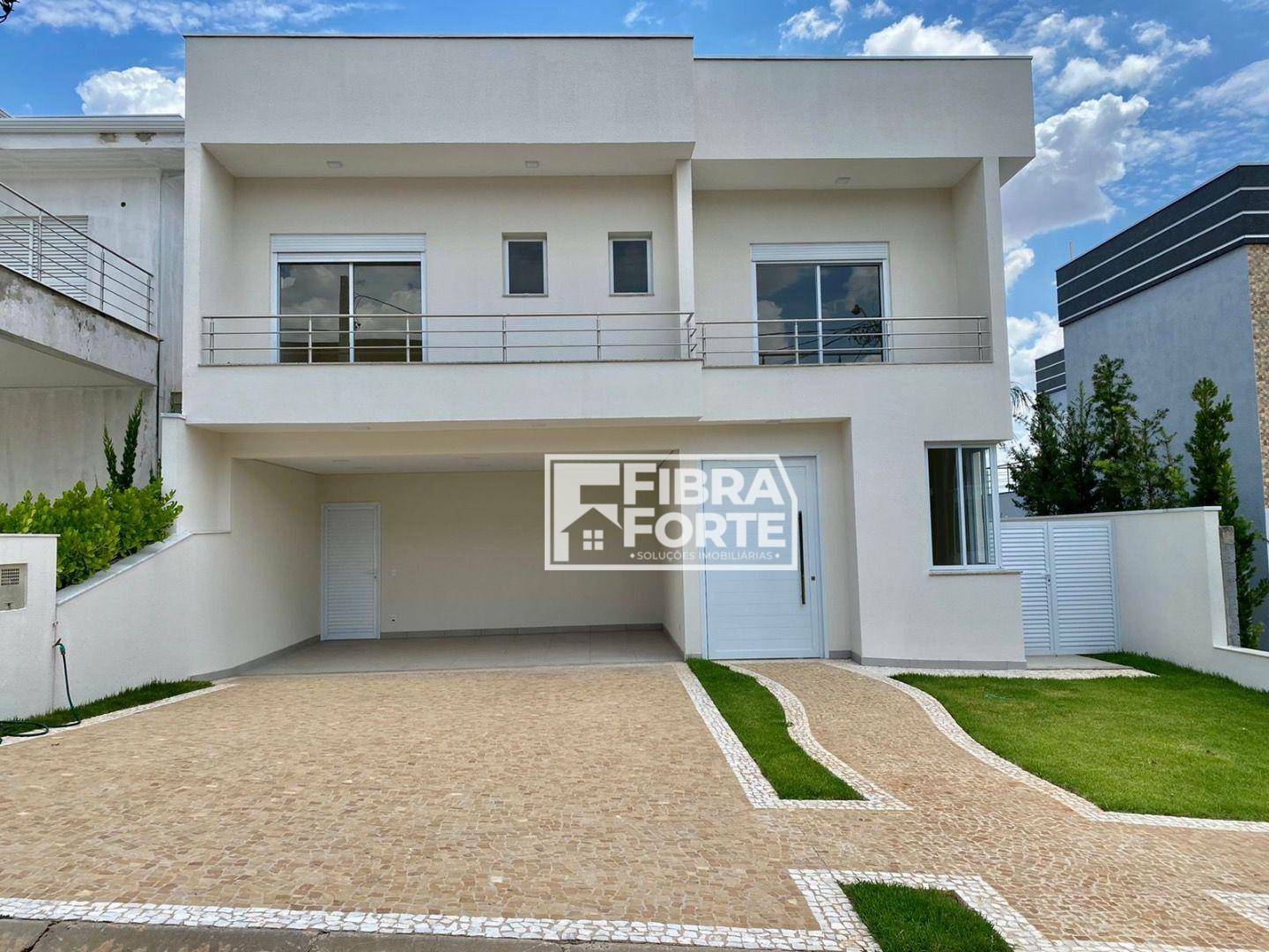 Casa de Condomínio à venda com 5 quartos, 330m² - Foto 1