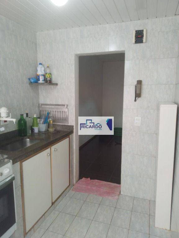 Apartamento à venda com 2 quartos, 61m² - Foto 5