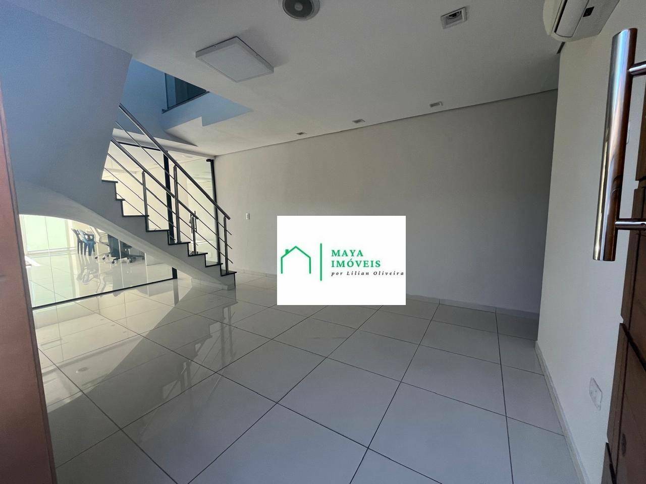 Sobrado, 3 quartos, 239 m² - Foto 2