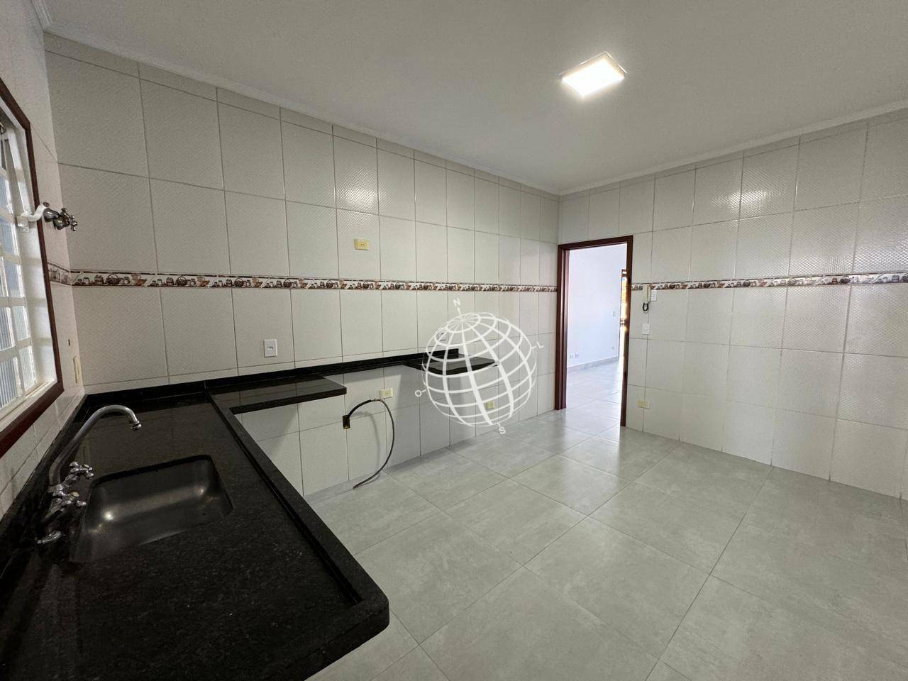 Casa à venda com 3 quartos, 186m² - Foto 13