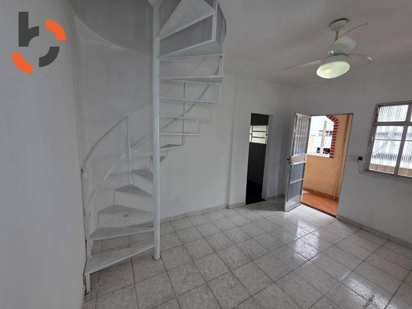Apartamento para alugar com 1 quarto, 70m² - Foto 1