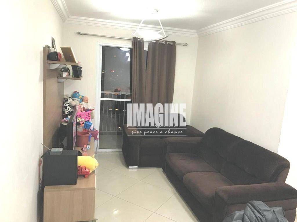 Apartamento para alugar com 2 quartos, 64m² - Foto 1