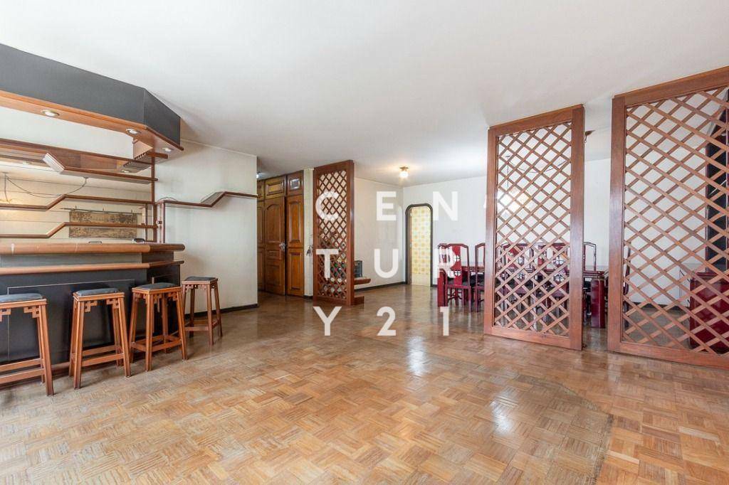 Apartamento à venda com 4 quartos, 171m² - Foto 2