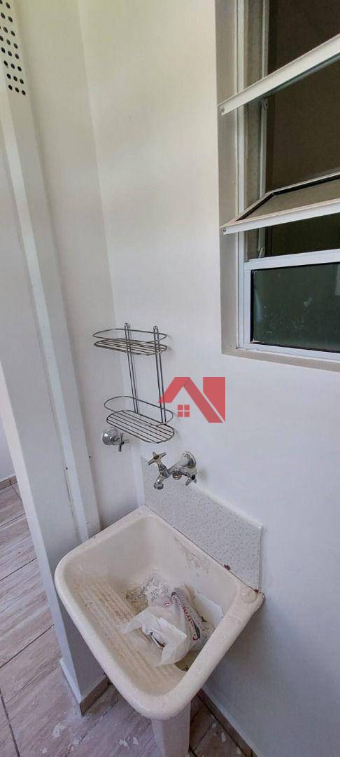 Apartamento à venda com 2 quartos, 50m² - Foto 2