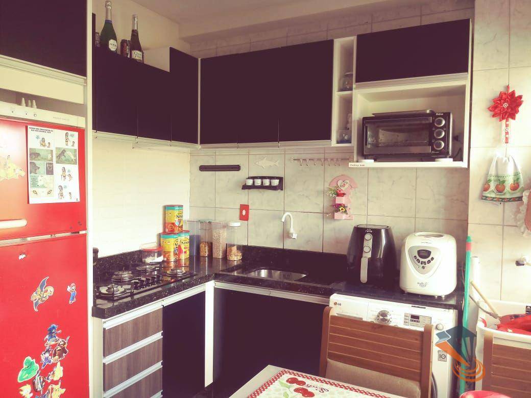 Apartamento à venda com 3 quartos, 56m² - Foto 3