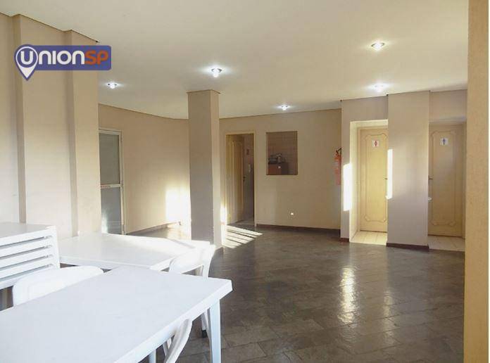 Apartamento à venda com 2 quartos, 54m² - Foto 25