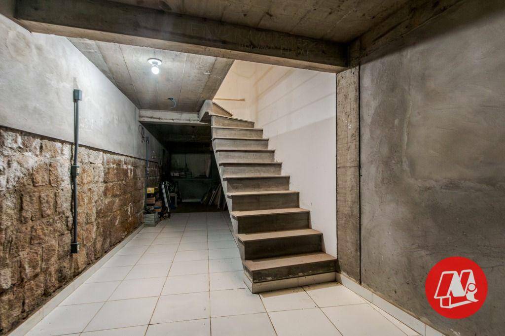 Sobrado à venda com 3 quartos, 459m² - Foto 42