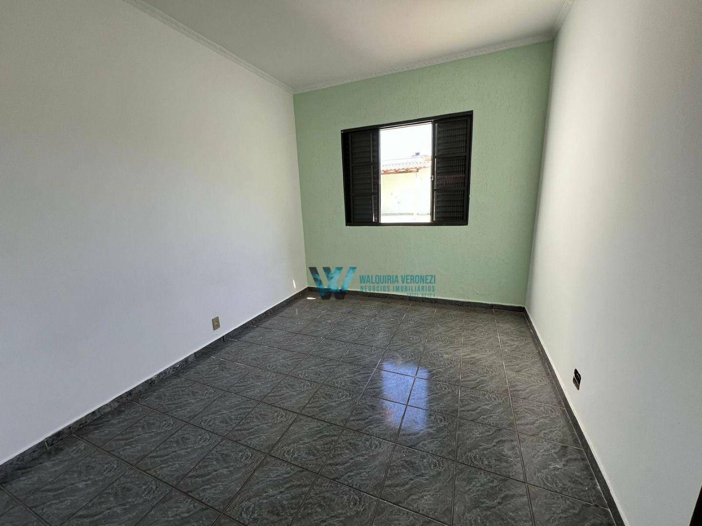 Casa à venda com 2 quartos, 94m² - Foto 12