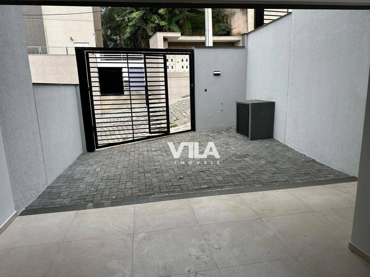 Sobrado à venda com 3 quartos, 126m² - Foto 2