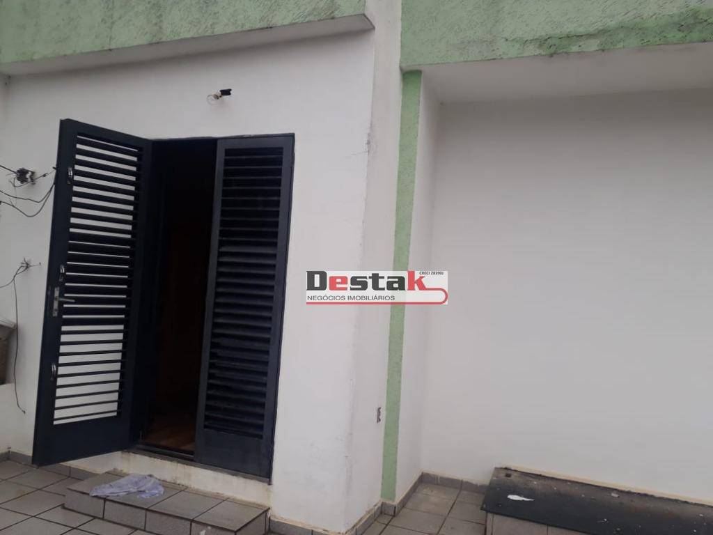 Sobrado à venda com 3 quartos, 290m² - Foto 17