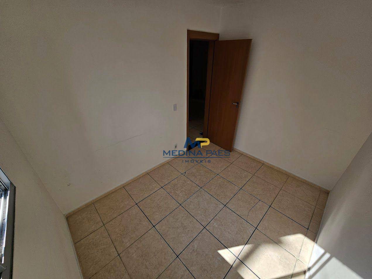 Apartamento à venda com 2 quartos, 55m² - Foto 15