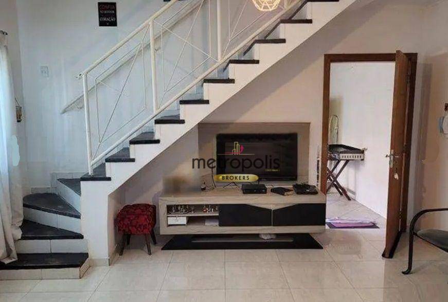 Sobrado à venda com 3 quartos, 120m² - Foto 2