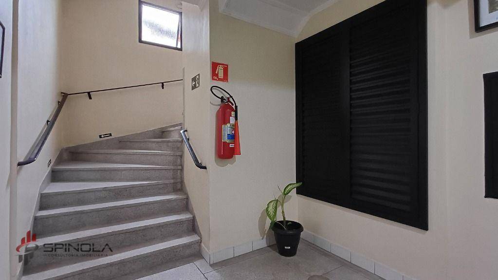 Apartamento à venda com 1 quarto, 45m² - Foto 23