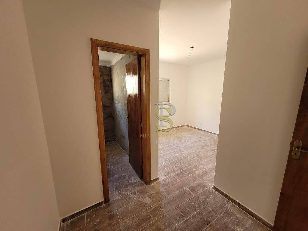 Casa à venda com 3 quartos, 120m² - Foto 18