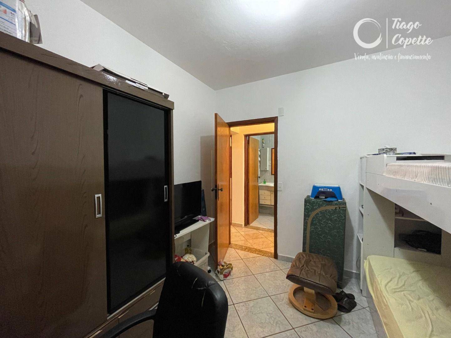 Chácara à venda e aluguel com 3 quartos, 214m² - Foto 20