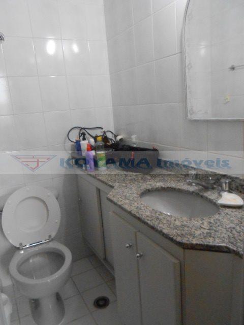 Apartamento à venda com 3 quartos, 76m² - Foto 11