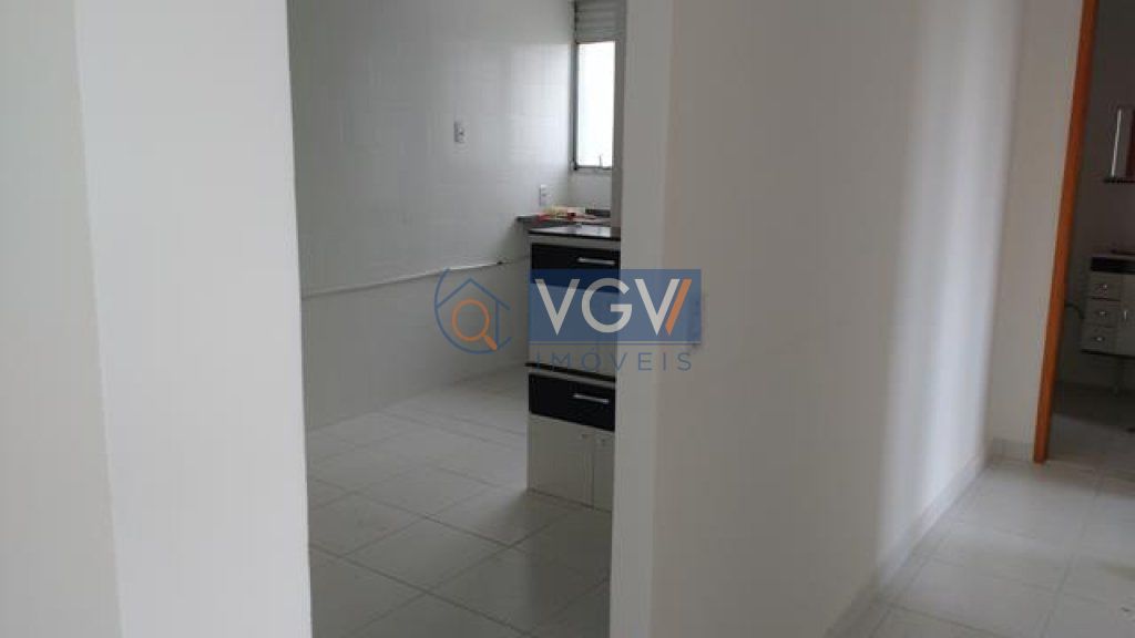 Apartamento à venda e aluguel com 2 quartos, 60m² - Foto 4