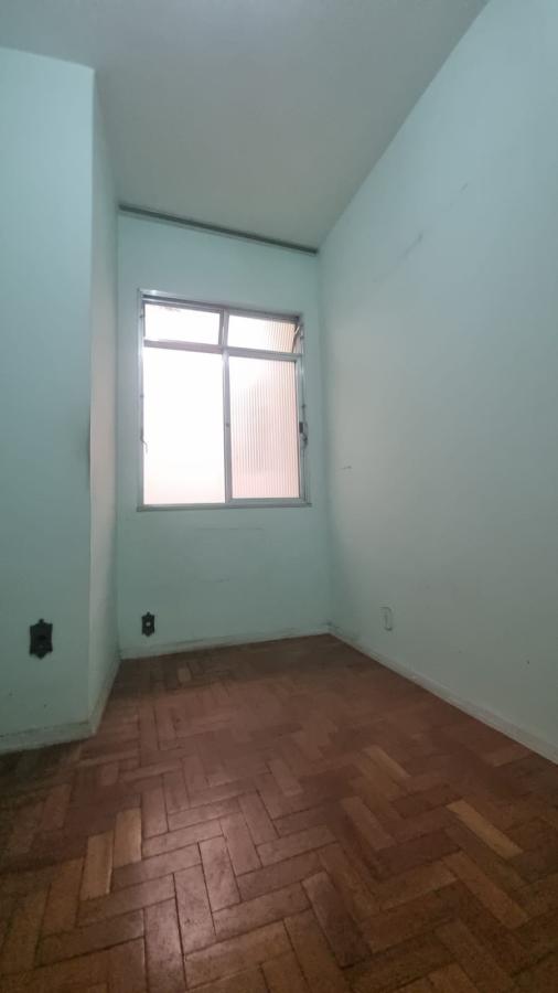 Apartamento à venda com 2 quartos, 60m² - Foto 5