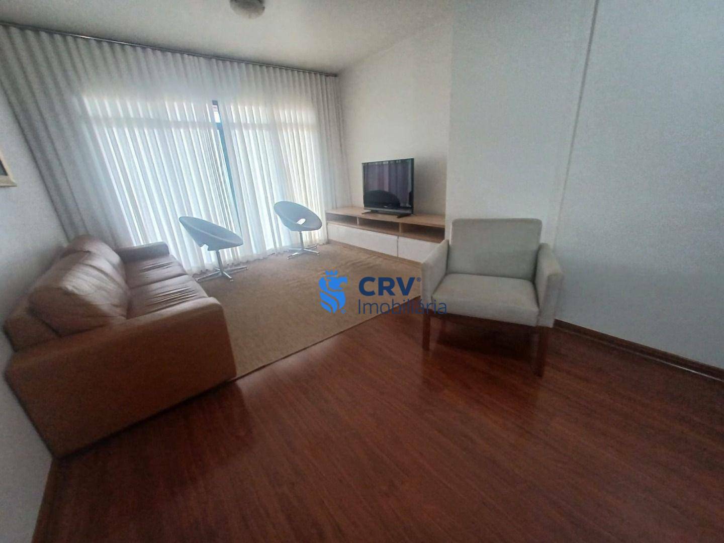Apartamento à venda e aluguel com 3 quartos, 140m² - Foto 4