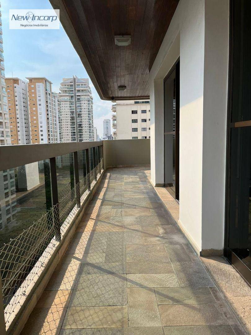 Apartamento à venda com 3 quartos, 233m² - Foto 16