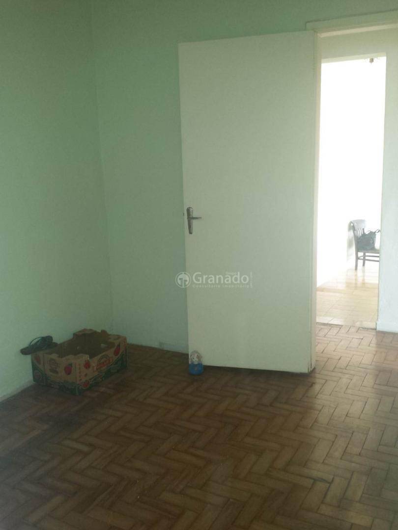 Casa à venda com 3 quartos, 120m² - Foto 8