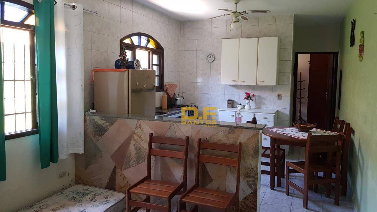 Casa à venda com 3 quartos, 109m² - Foto 8