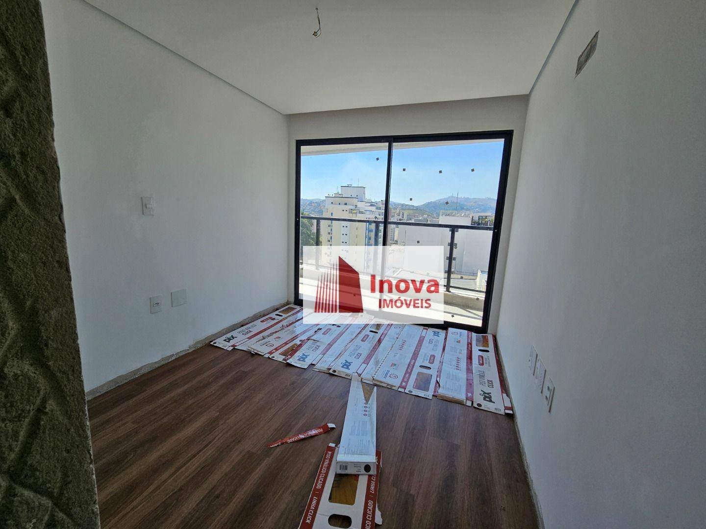 Cobertura à venda com 4 quartos, 230m² - Foto 9