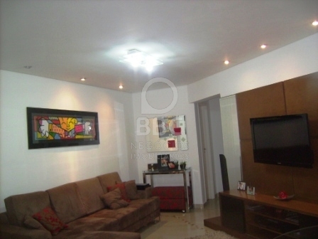 Apartamento à venda com 2 quartos, 76m² - Foto 1