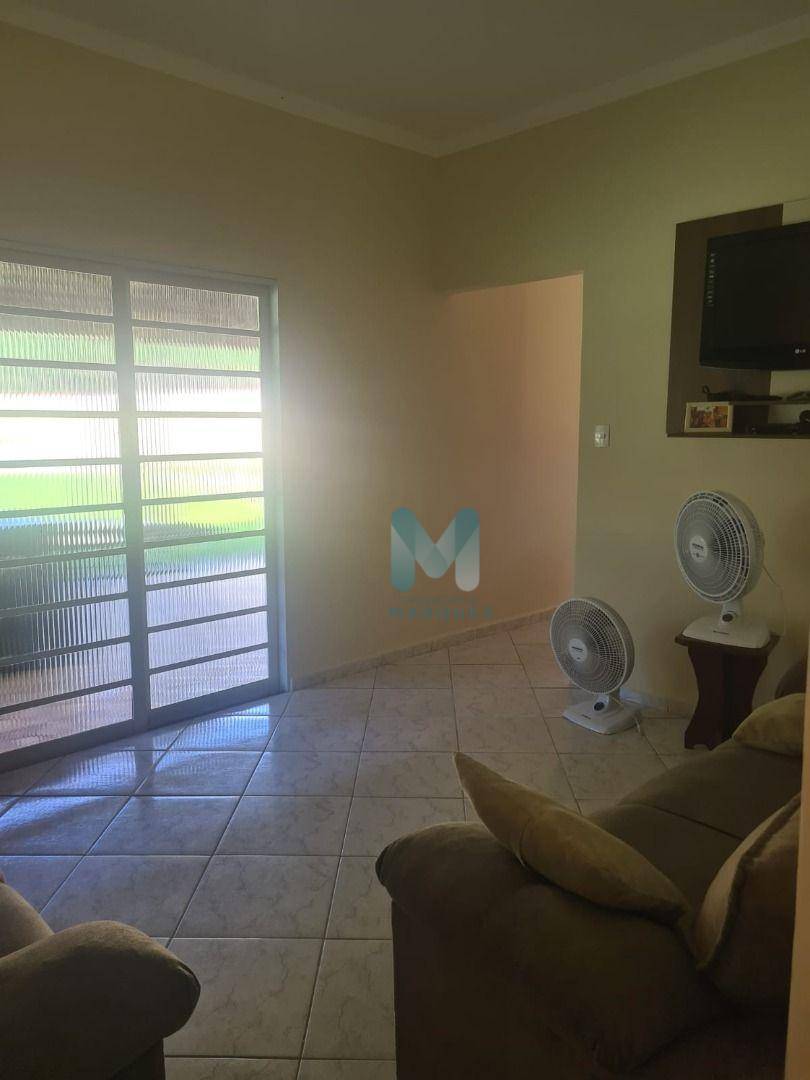 Chácara à venda com 5 quartos, 600m² - Foto 23