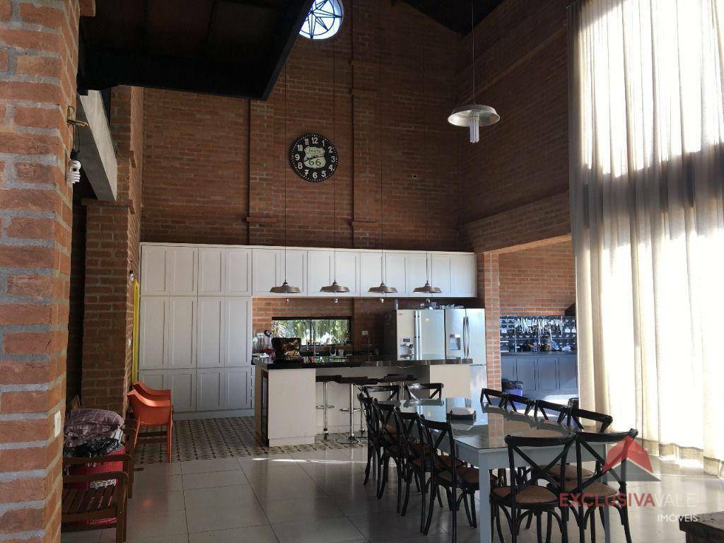 Casa de Condomínio à venda e aluguel com 3 quartos, 700m² - Foto 3