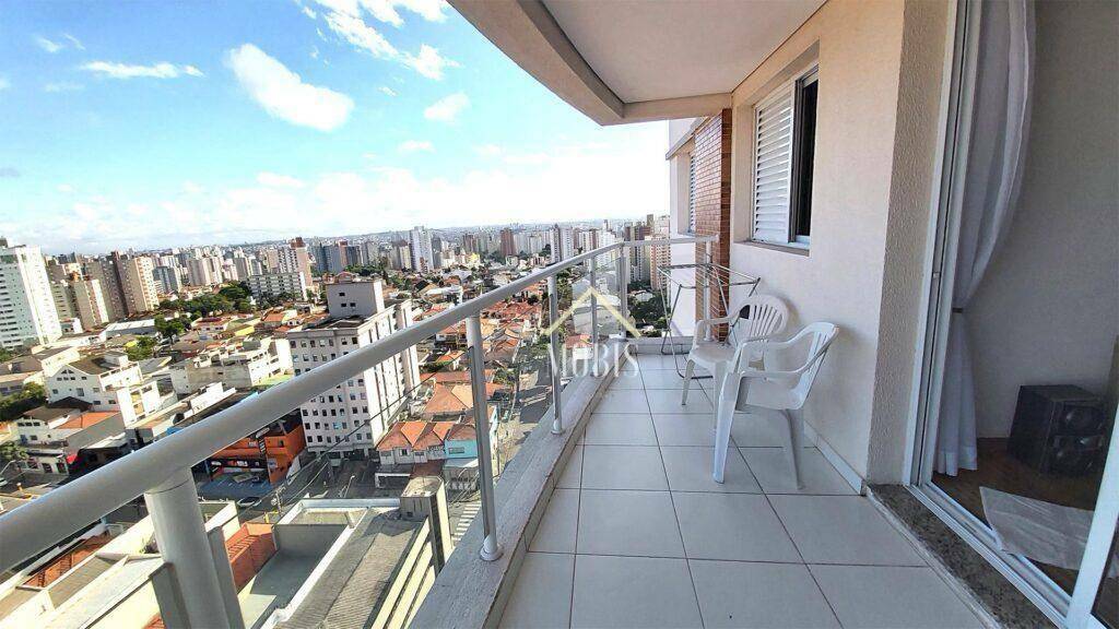 Apartamento à venda com 3 quartos, 90m² - Foto 2