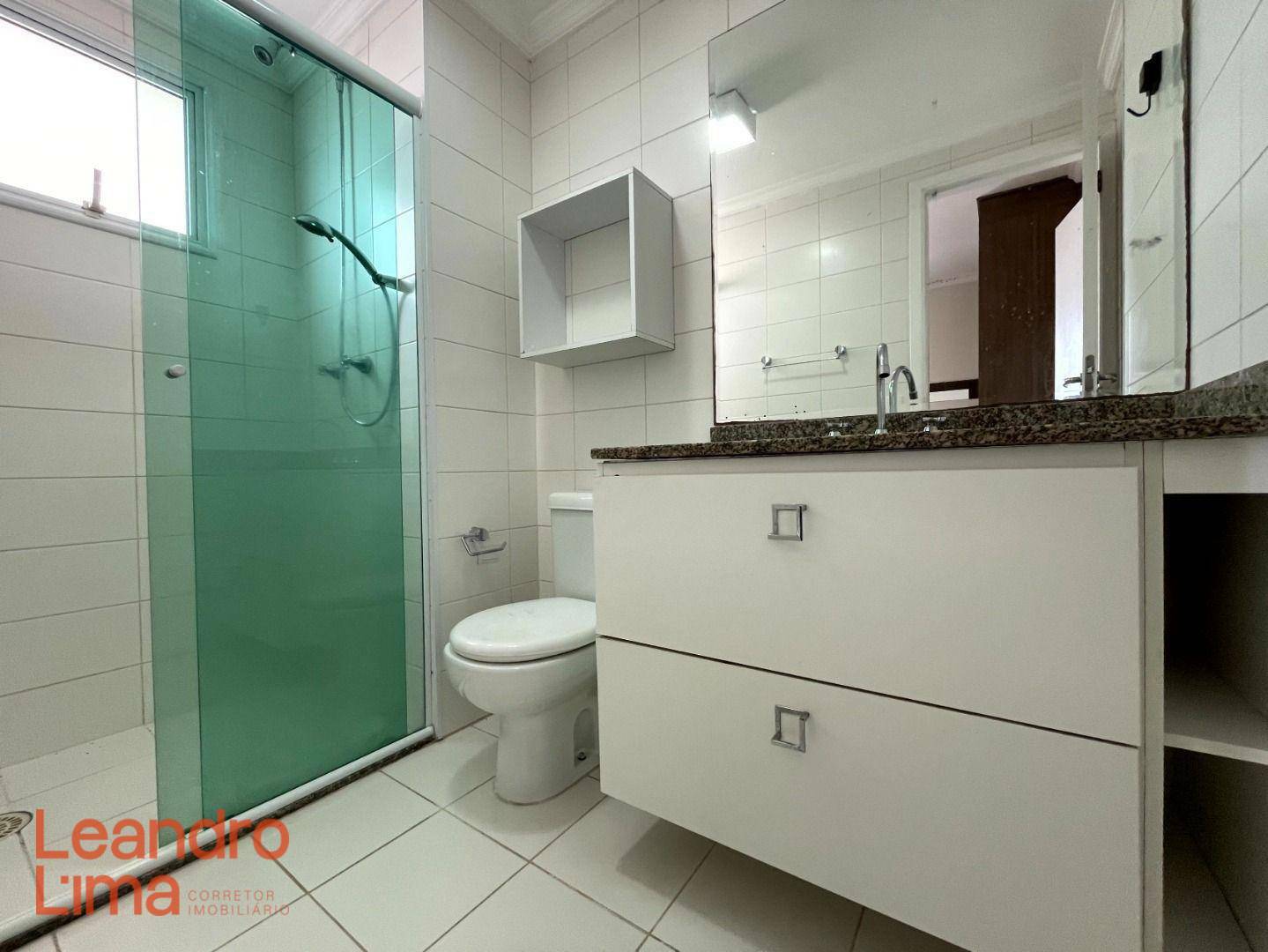 Apartamento para alugar com 3 quartos, 86m² - Foto 18