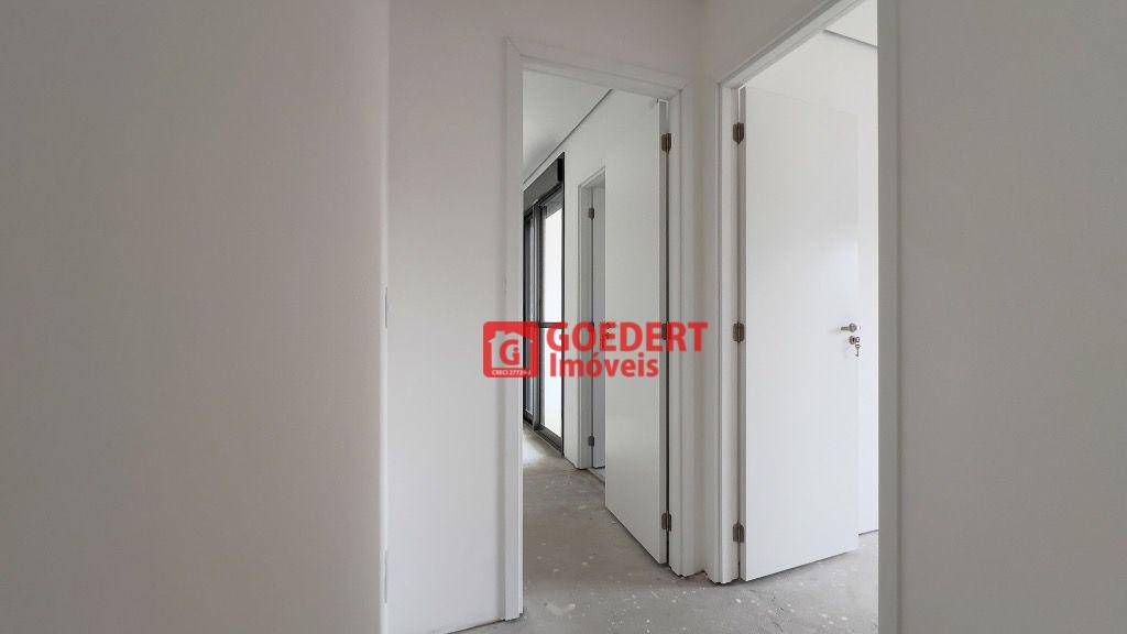 Apartamento à venda com 3 quartos, 150m² - Foto 14