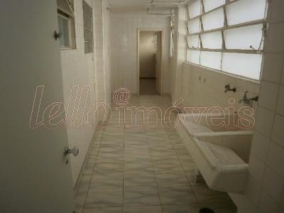 Apartamento para alugar com 4 quartos, 300m² - Foto 16