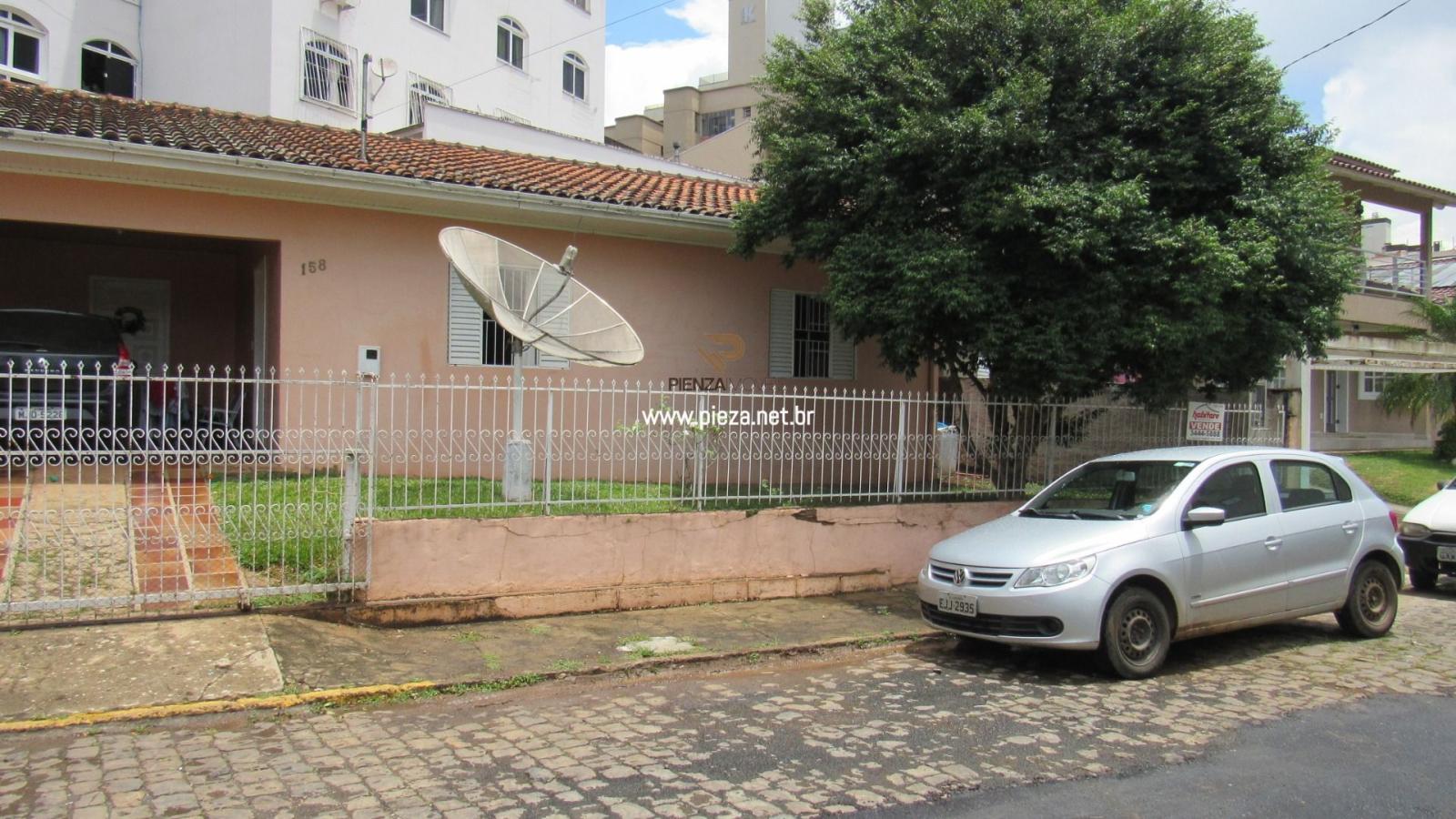 Casa à venda com 4 quartos, 100m² - Foto 3