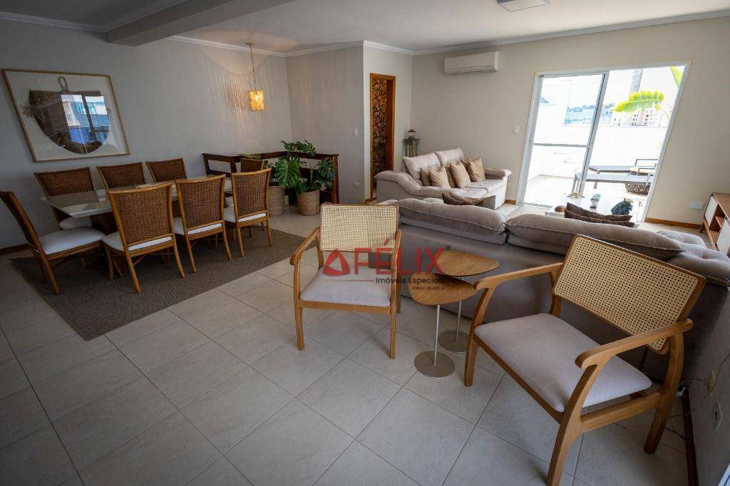 Apartamento à venda com 4 quartos, 222m² - Foto 4