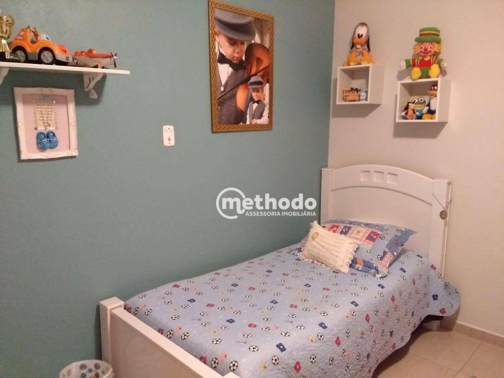 Casa à venda com 3 quartos, 235m² - Foto 8