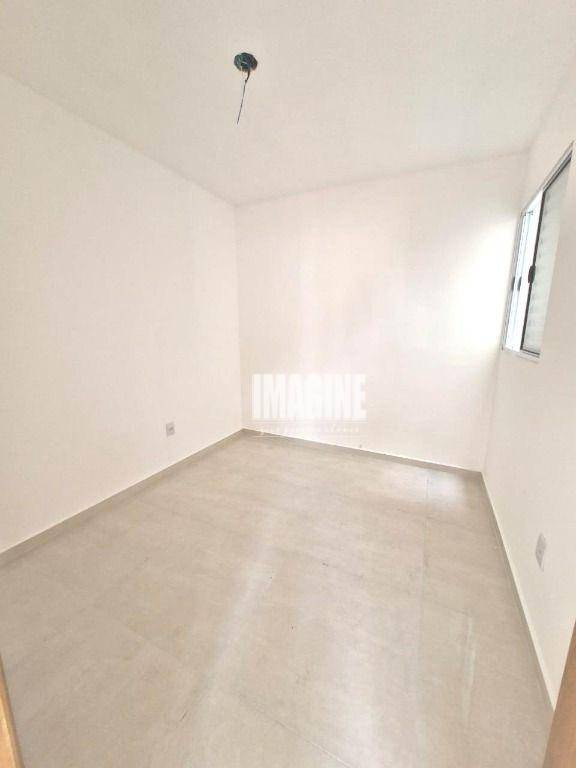 Apartamento à venda com 2 quartos, 40m² - Foto 15