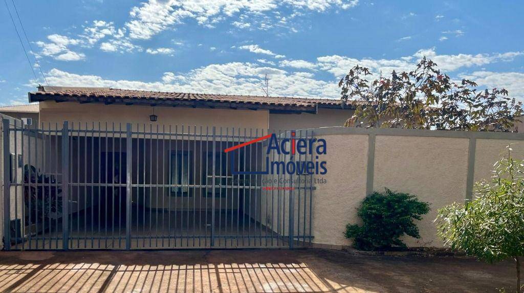 Casa, 3 quartos, 231 m² - Foto 3