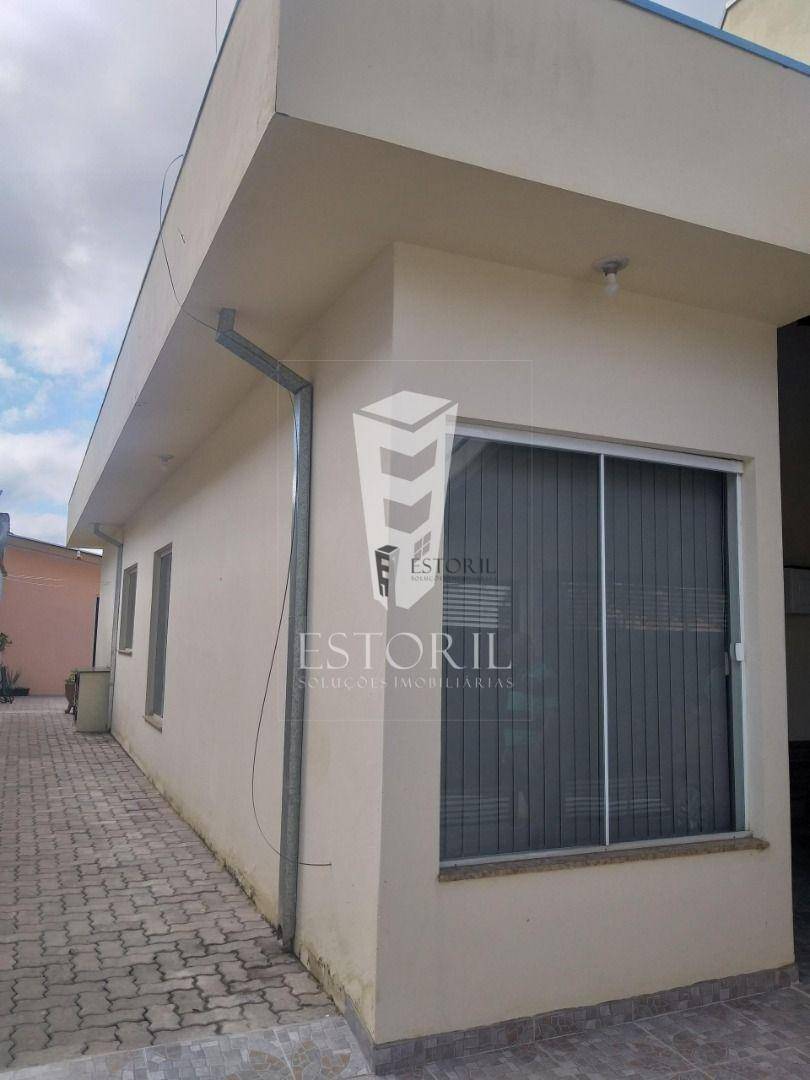 Casa à venda com 3 quartos, 105m² - Foto 17