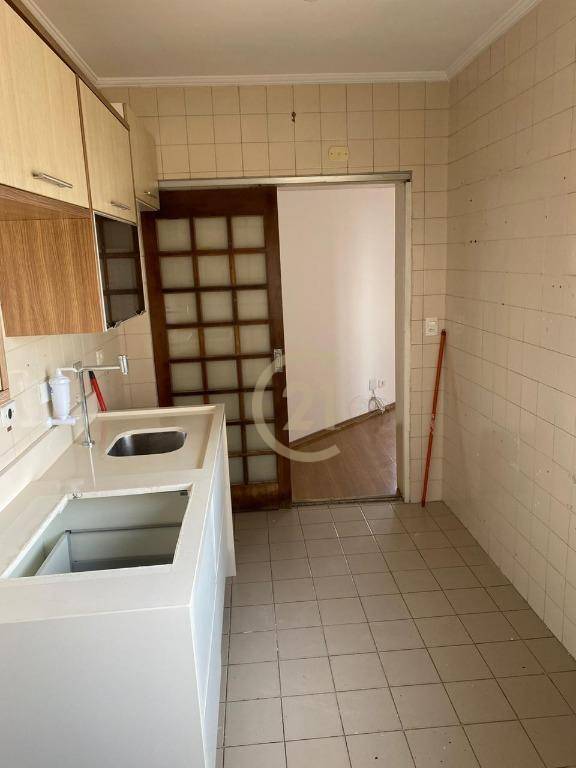 Apartamento para alugar com 2 quartos, 65m² - Foto 5