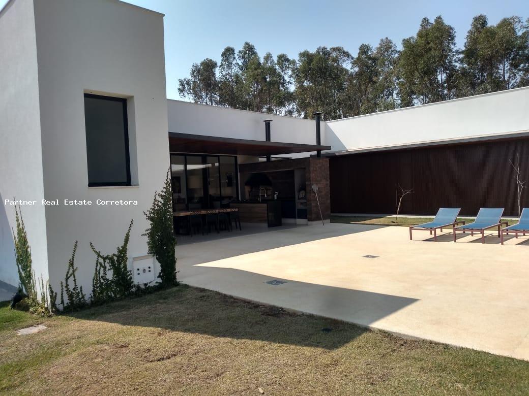 Casa de Condomínio à venda com 6 quartos, 600m² - Foto 4