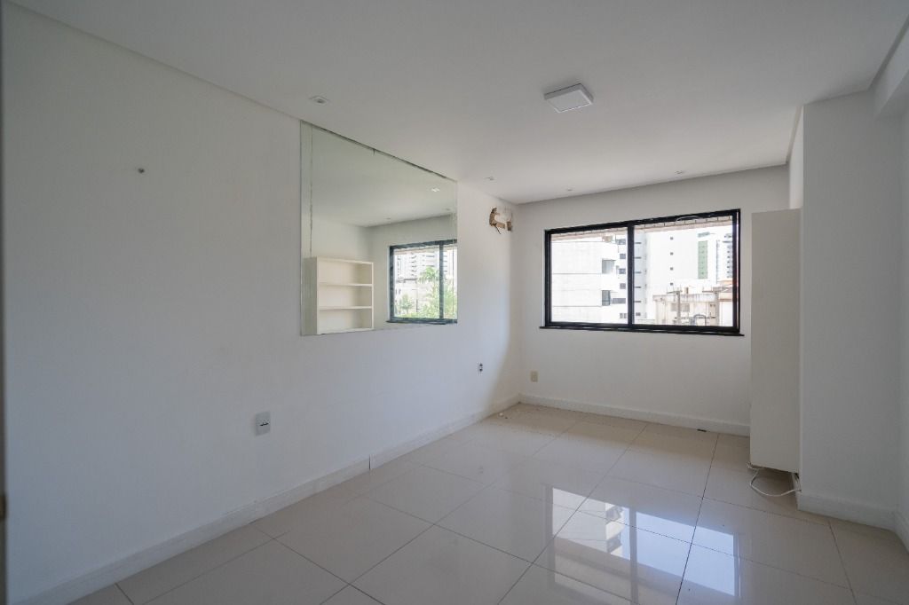 Apartamento à venda com 3 quartos, 210m² - Foto 28