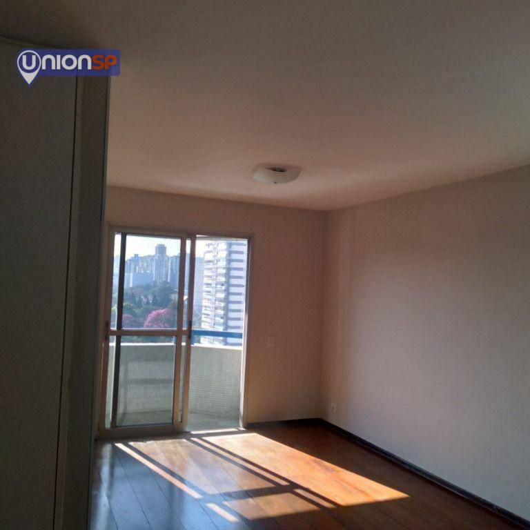 Apartamento à venda com 2 quartos, 77m² - Foto 1