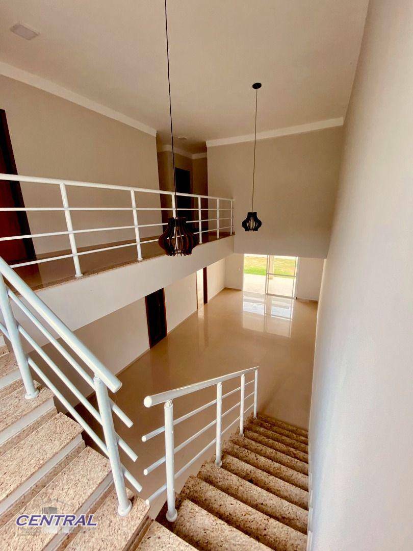 Sobrado à venda e aluguel com 3 quartos, 200m² - Foto 23