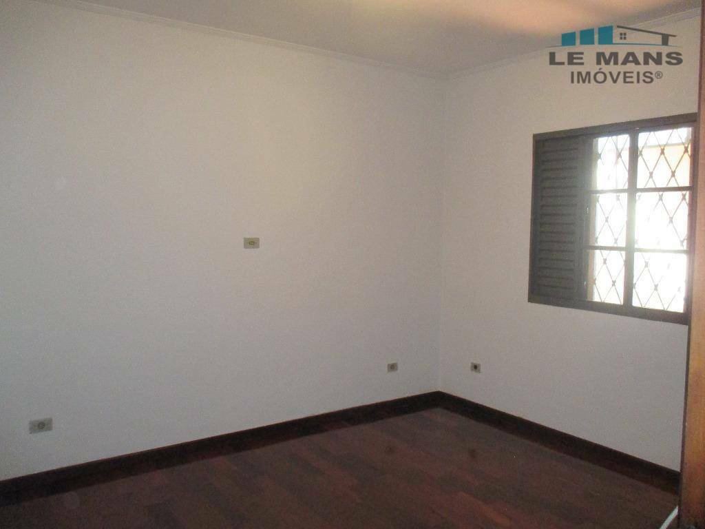 Casa para alugar com 3 quartos, 122m² - Foto 16