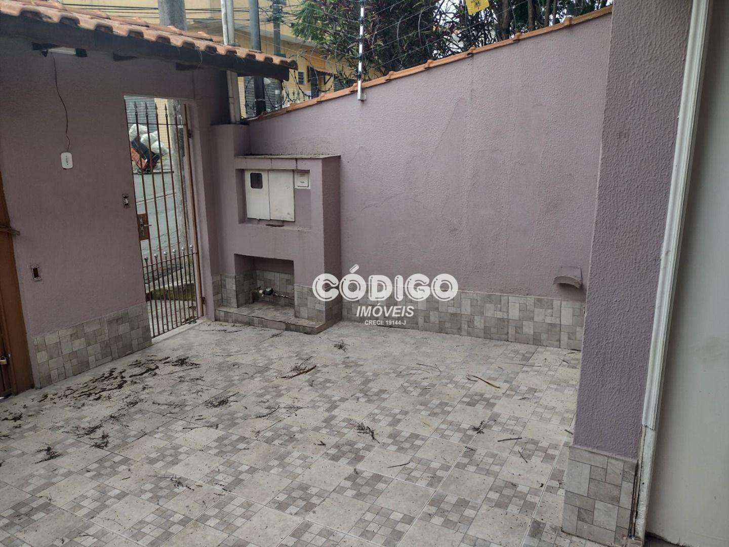 Sobrado à venda com 3 quartos, 200m² - Foto 25