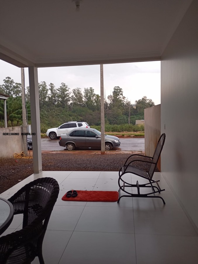 Casa à venda com 2 quartos, 70m² - Foto 7